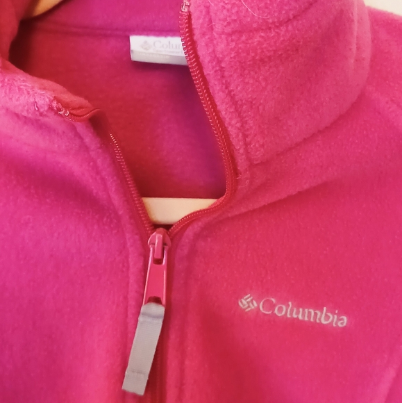 Columbia Fleece Jacket Small Fushia Pink Full Zip, Zip Pockets, Inside Pockets - Picture 2 of 8